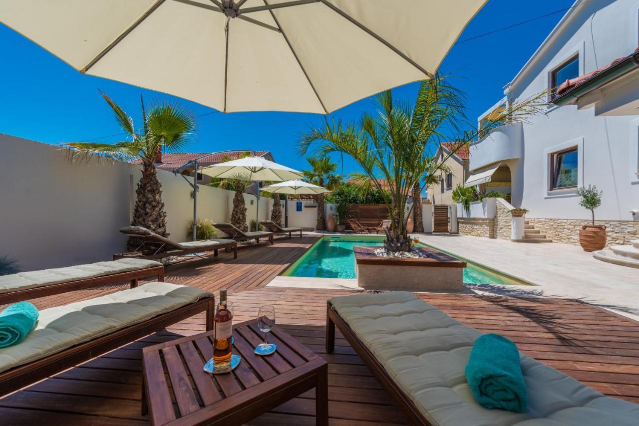 Apartments "Villa Antisin" With Heated Pool زادار المظهر الخارجي الصورة