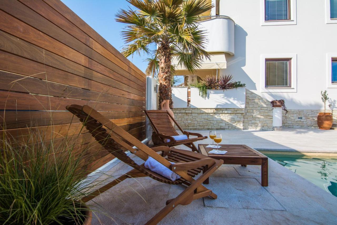 Apartments "Villa Antisin" With Heated Pool زادار المظهر الخارجي الصورة