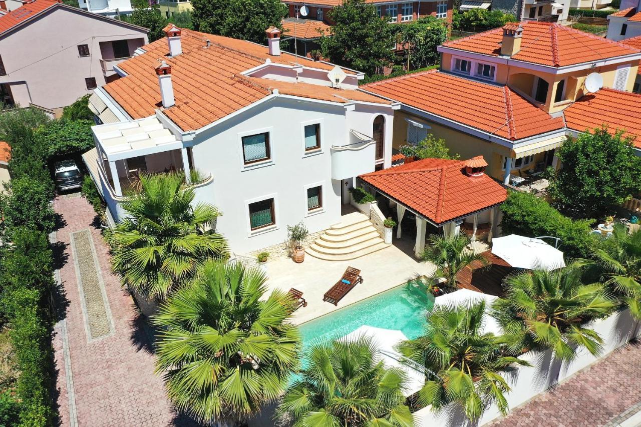 Apartments "Villa Antisin" With Heated Pool زادار المظهر الخارجي الصورة
