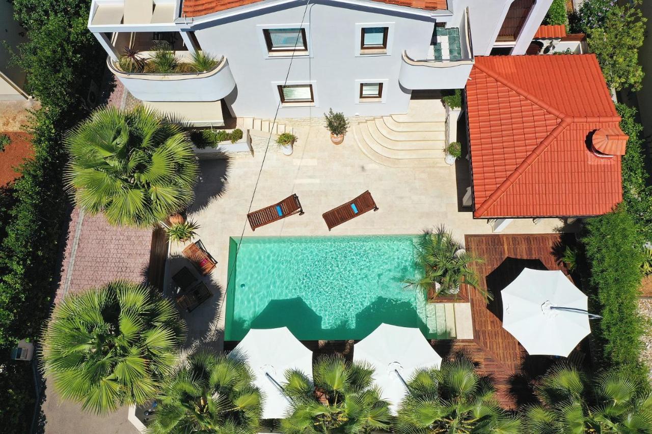 Apartments "Villa Antisin" With Heated Pool زادار المظهر الخارجي الصورة