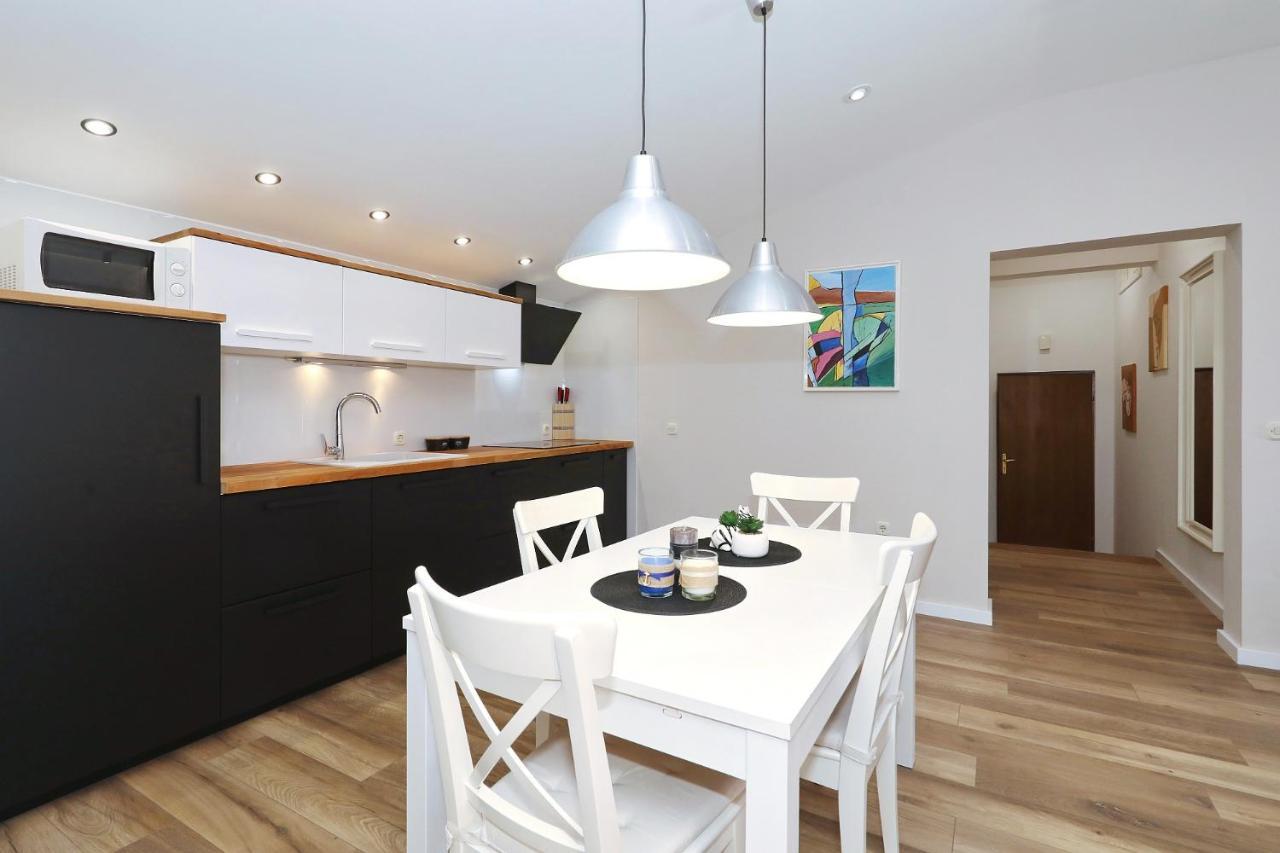 Apartments "Villa Antisin" With Heated Pool زادار المظهر الخارجي الصورة